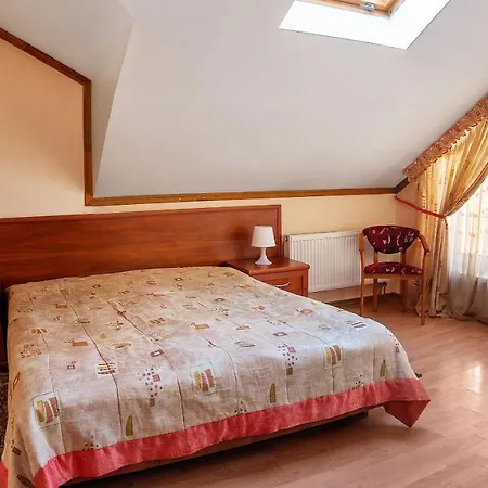 Marta Hotel *